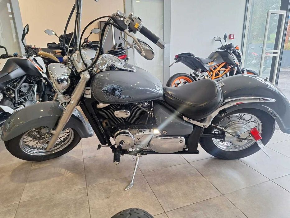SUZUKI INTRUDER VL800