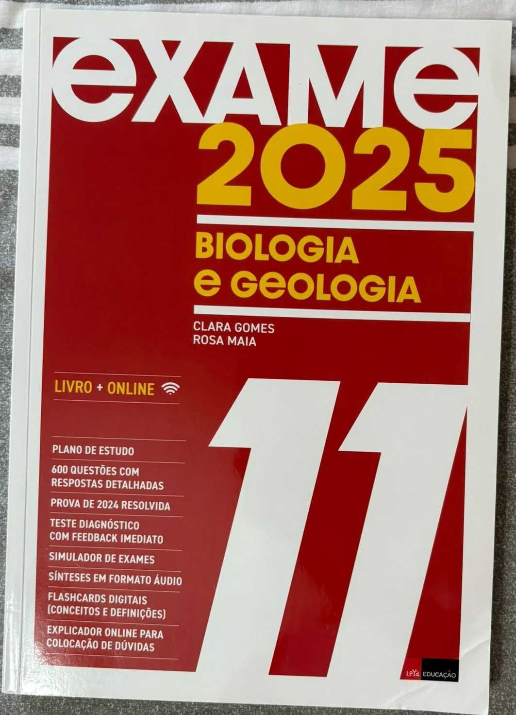 Livros de exames 11º e 12º ano (Mat. A, Port., Biol/Geol, Fis/Quím A)