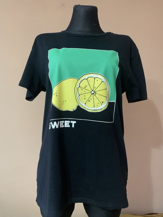 Koszulka sweet męska czarna z cytryną Bershka roz. XS