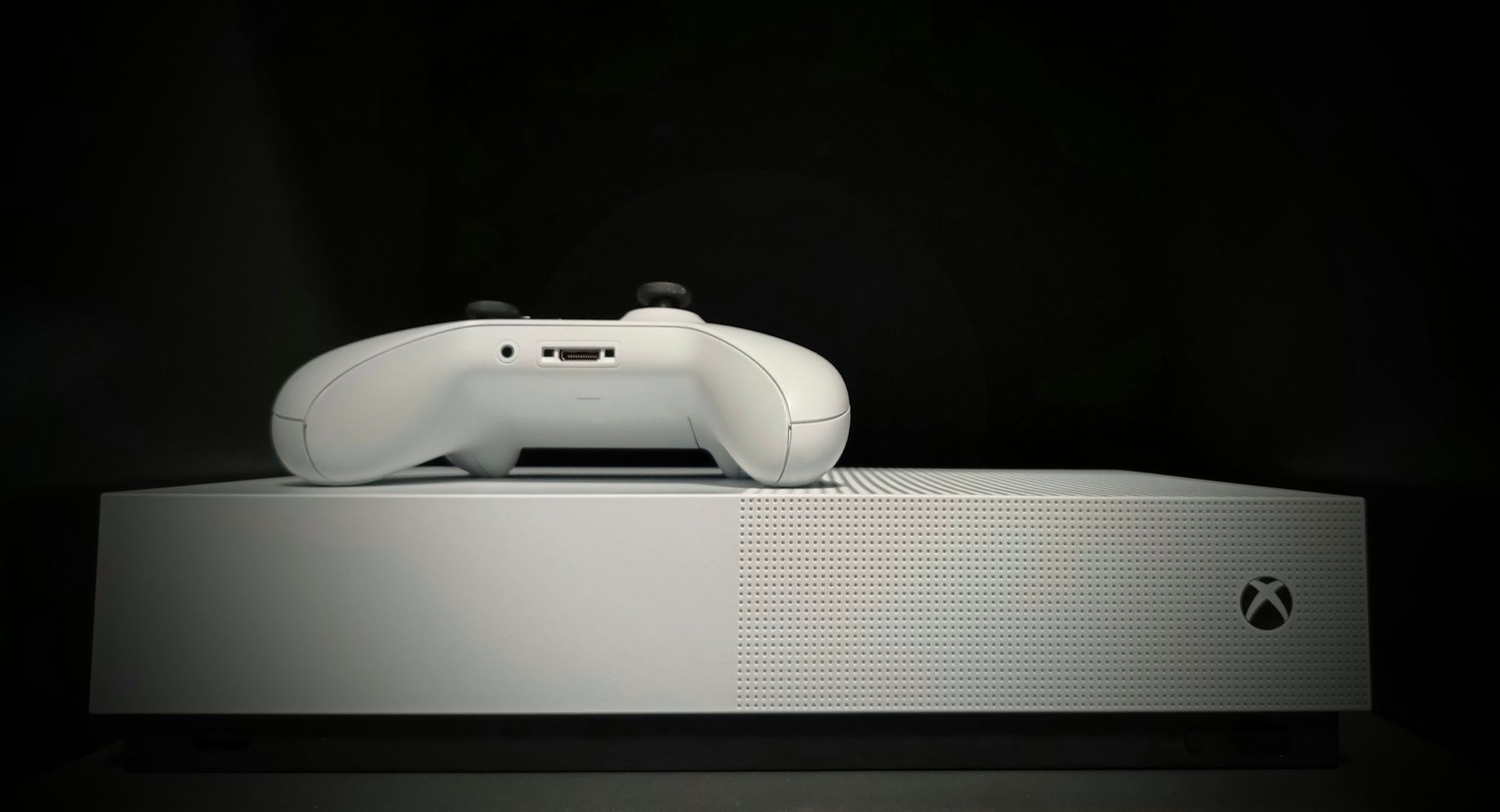Приставка Xbox One S 1TB All-Digital + Гарантія!