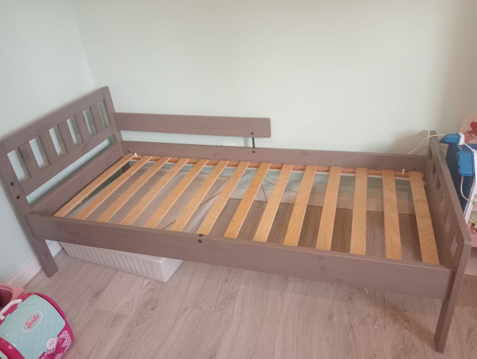 Cama criança bom estado