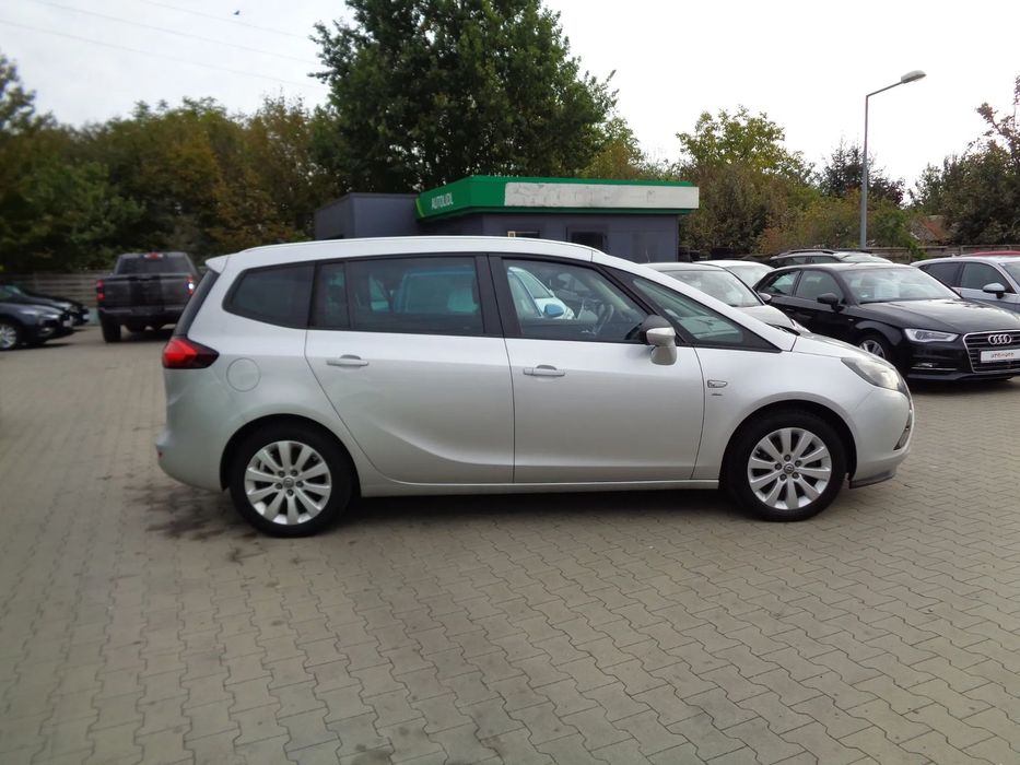 Opel Zafira Niemcy 1-szy właściciel serwisowana i zadbana