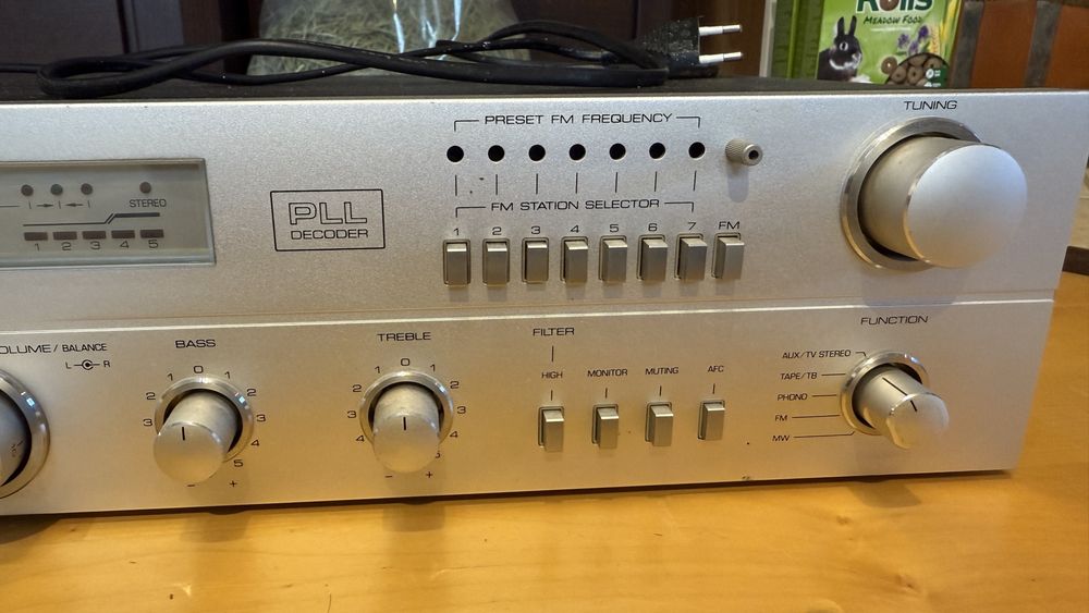 Amplituner Telefunken RR 200