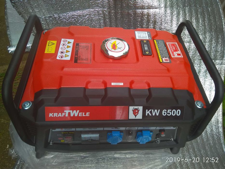 Инвертор KRAFTWELE 4800wat генератор бензиновый газовый з акамулятом