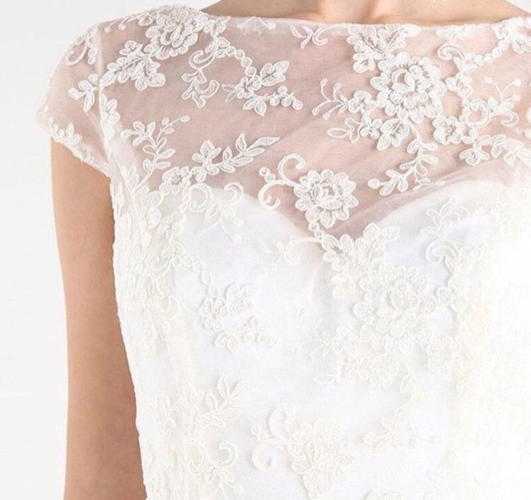 Свадебное платье magic nights новое 42 размер