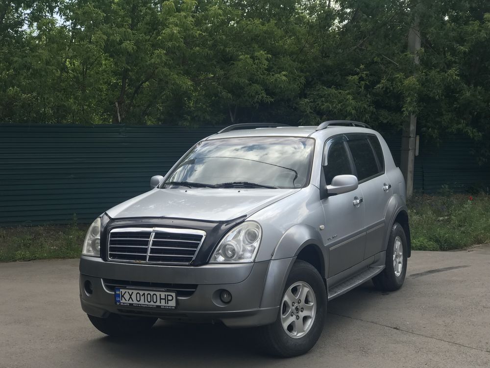 SsangYong Rexton, рестайлинг, 2.7 дизель автомат