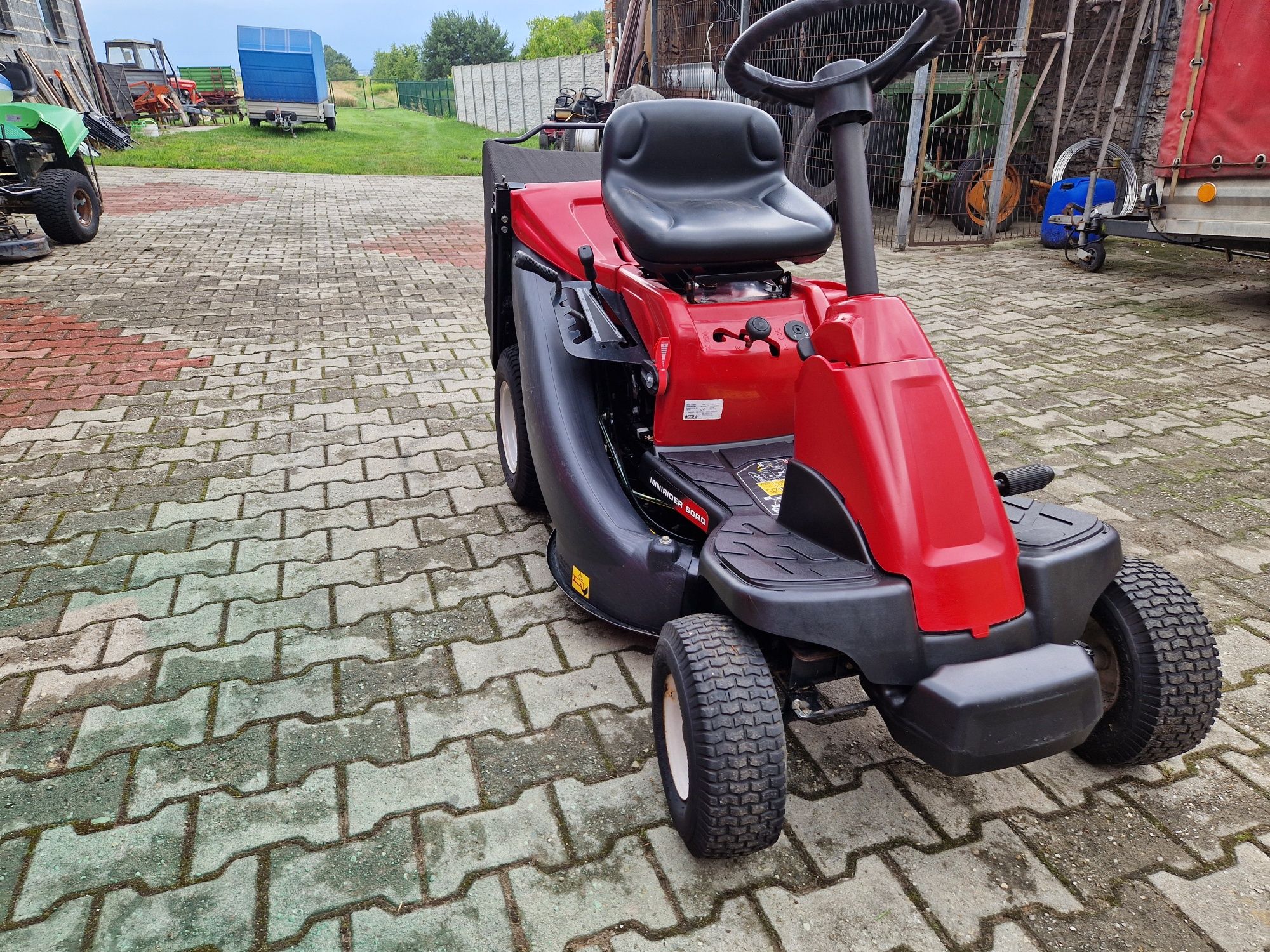 Traktorek kosiarka MTD nowy silnik gwarancja