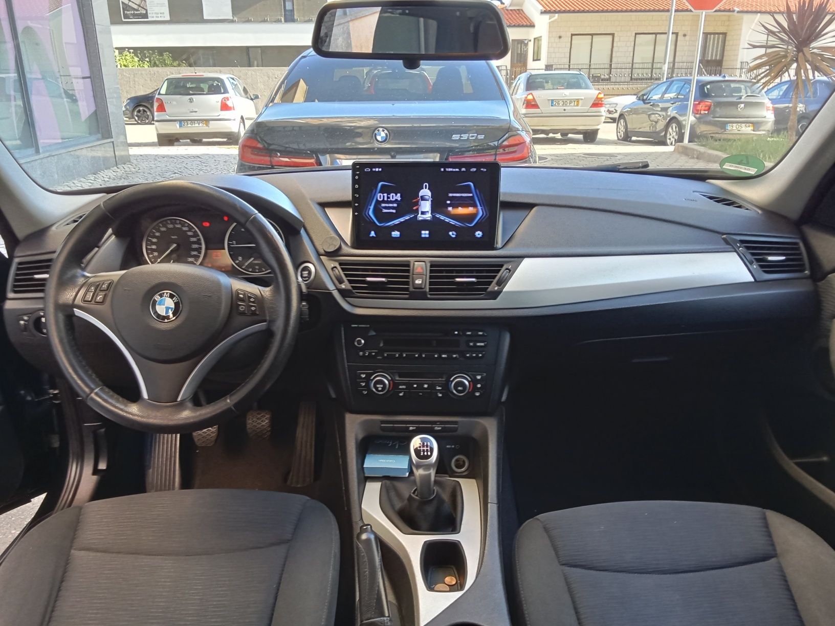 BMW X1 Sdrive 18D ano 2013 impecável a nível geral