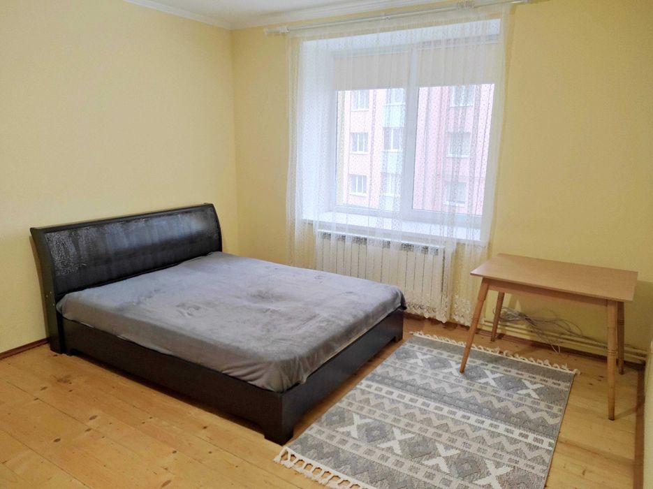 Здається в оренду 1-кім. квартира по вул. Тролейбусна, буд. 24