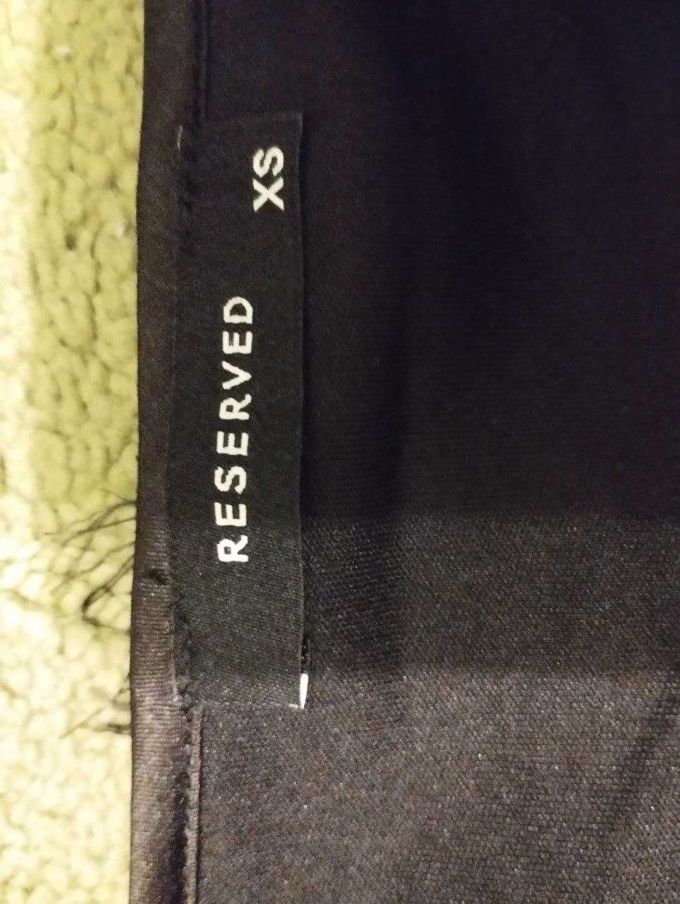 Жіноча блузка reserved продаю недорого