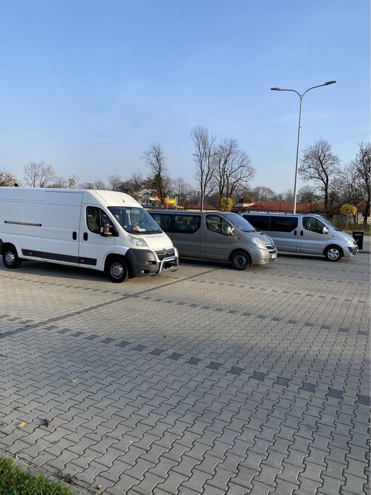 Wynajem , wypożyczalnia busów , przewóz osób na lotnisko,transport