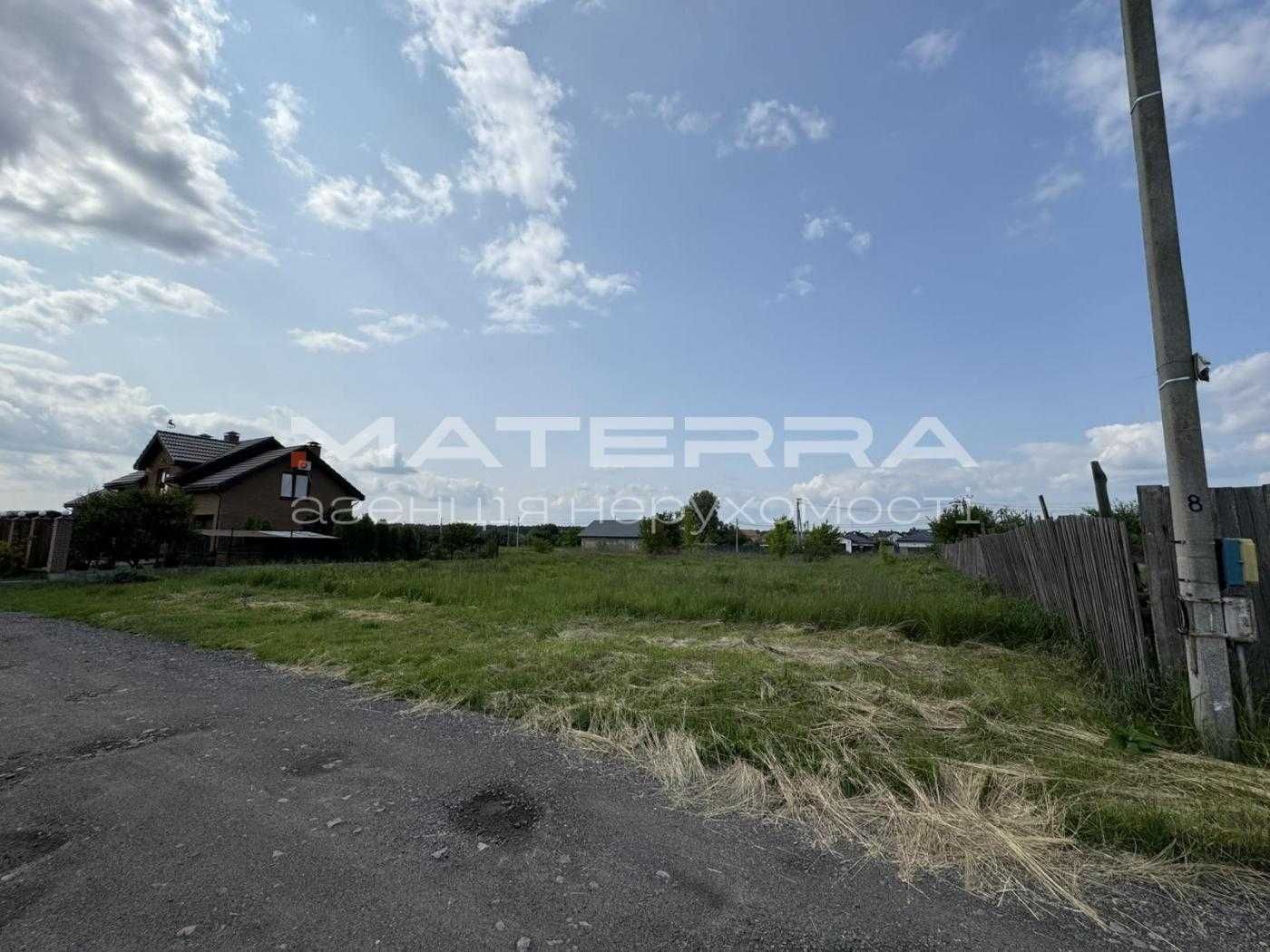 Білогородка (Сонячний 2) продам 10 сот. Асфальт, Електр 15 кВт!