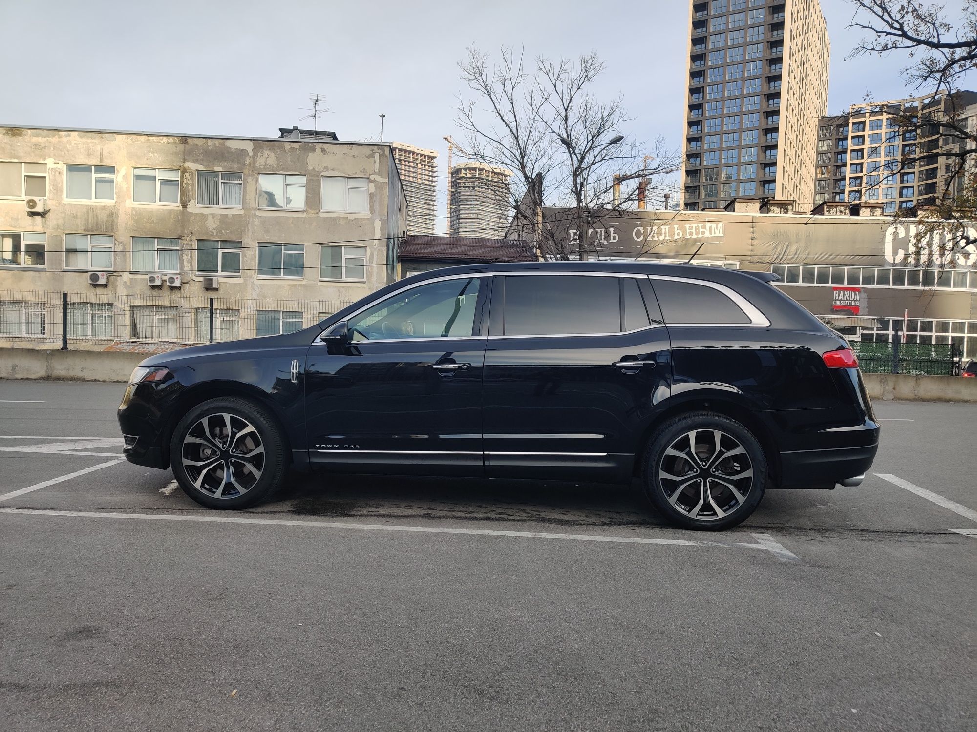 2017 Lincoln MKT AWD