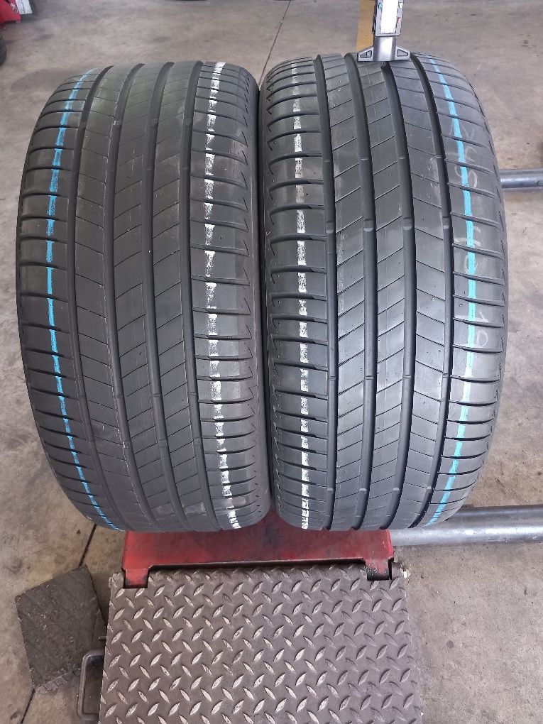 Pneus 245/40/19 Bridgestone Turanza T005  dot2021