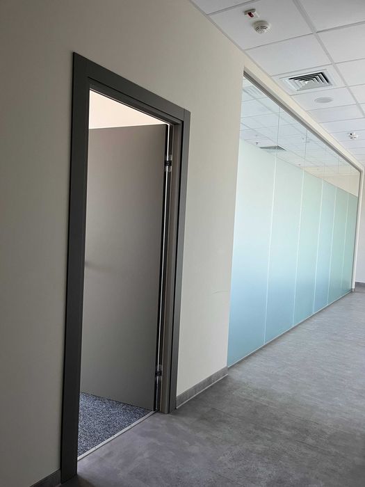 Офіс в БЦ SENATOR, вул.Різницька, м. Арсенальна