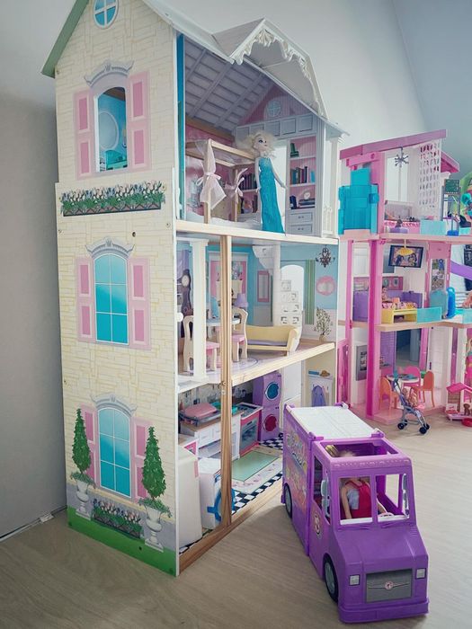 Zestaw domków i pojazdów Barbie – mega komplet