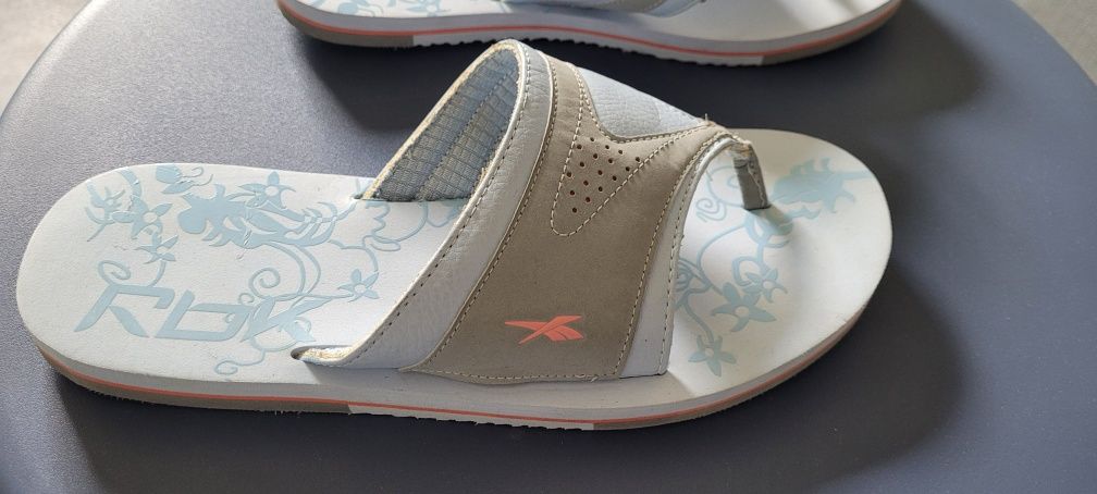 Reebok klapki japonki r.41 bdb