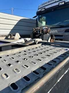 Semireboque Porta Camioes