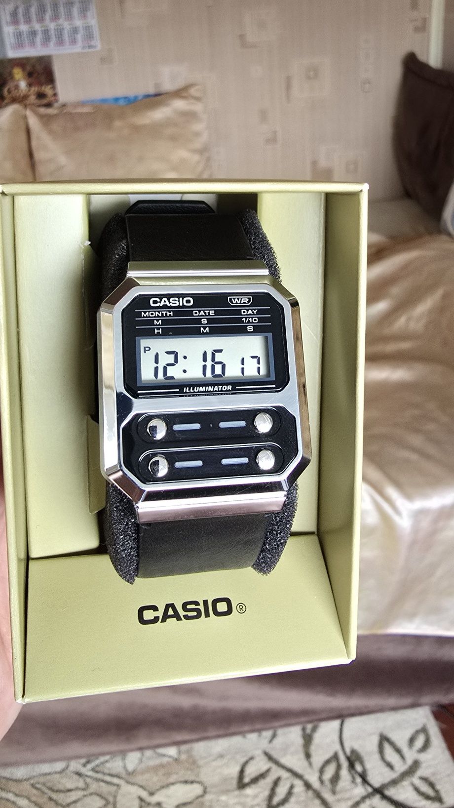 Часы электронные(новые),кварцевые(б/у) Casio