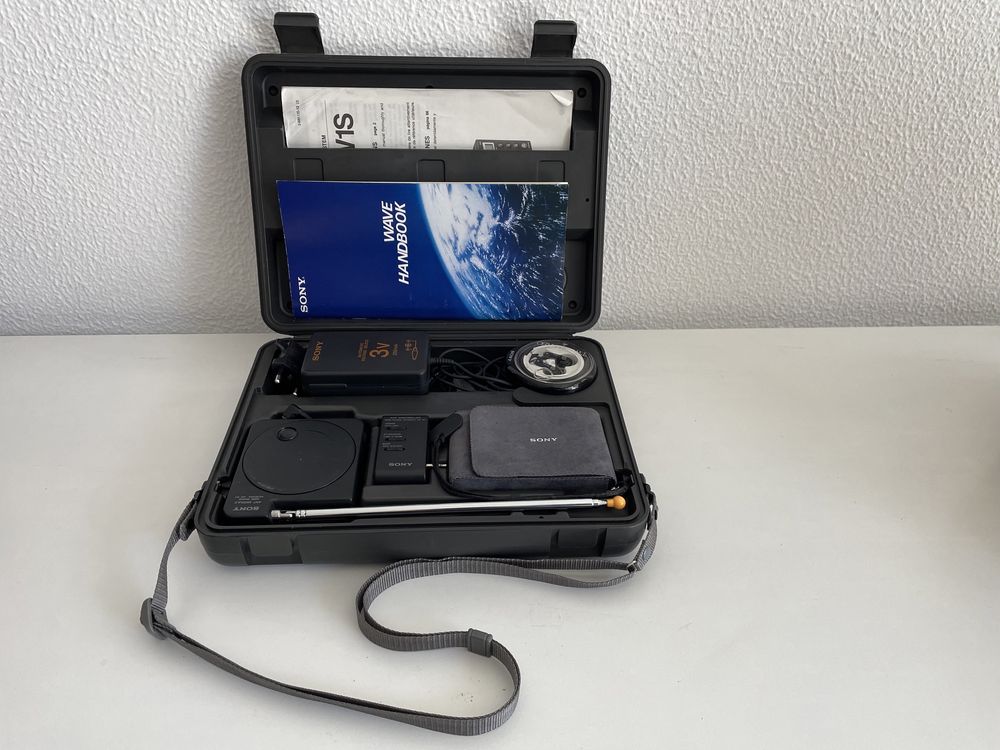 Kit completo rádio Sony ICF-SW1 impecável