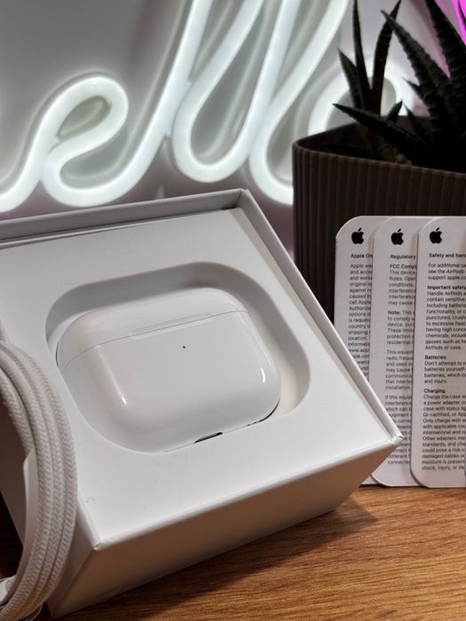 Airpods pro 2 sluchawki bezprzewodowe nowe