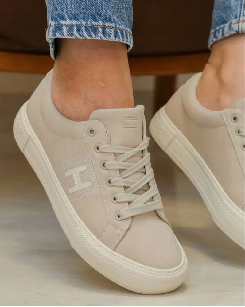 Жіночі бежеві кеди кросівки 37,38,39 розмір Tommy Hilfiger