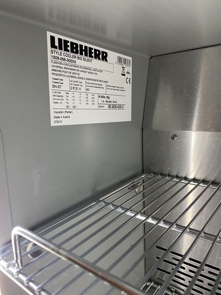 Холодильник для напитков Liebherr Style cooler big silent