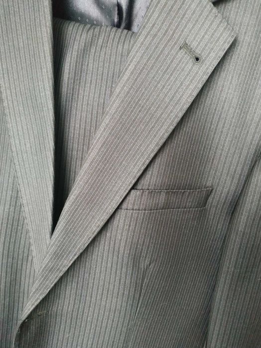 Класичний чоловічий костюм Marco Renci, 48 розмір, 100% вовна