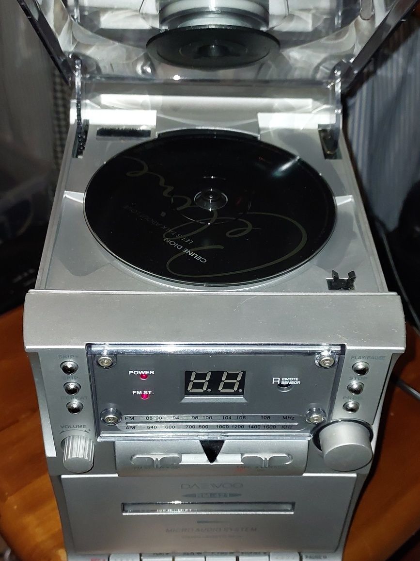 WIEŻA DAEWOO RM421 Radio FM płyta CD magnetofon Głośniki PILOT KOMPLET