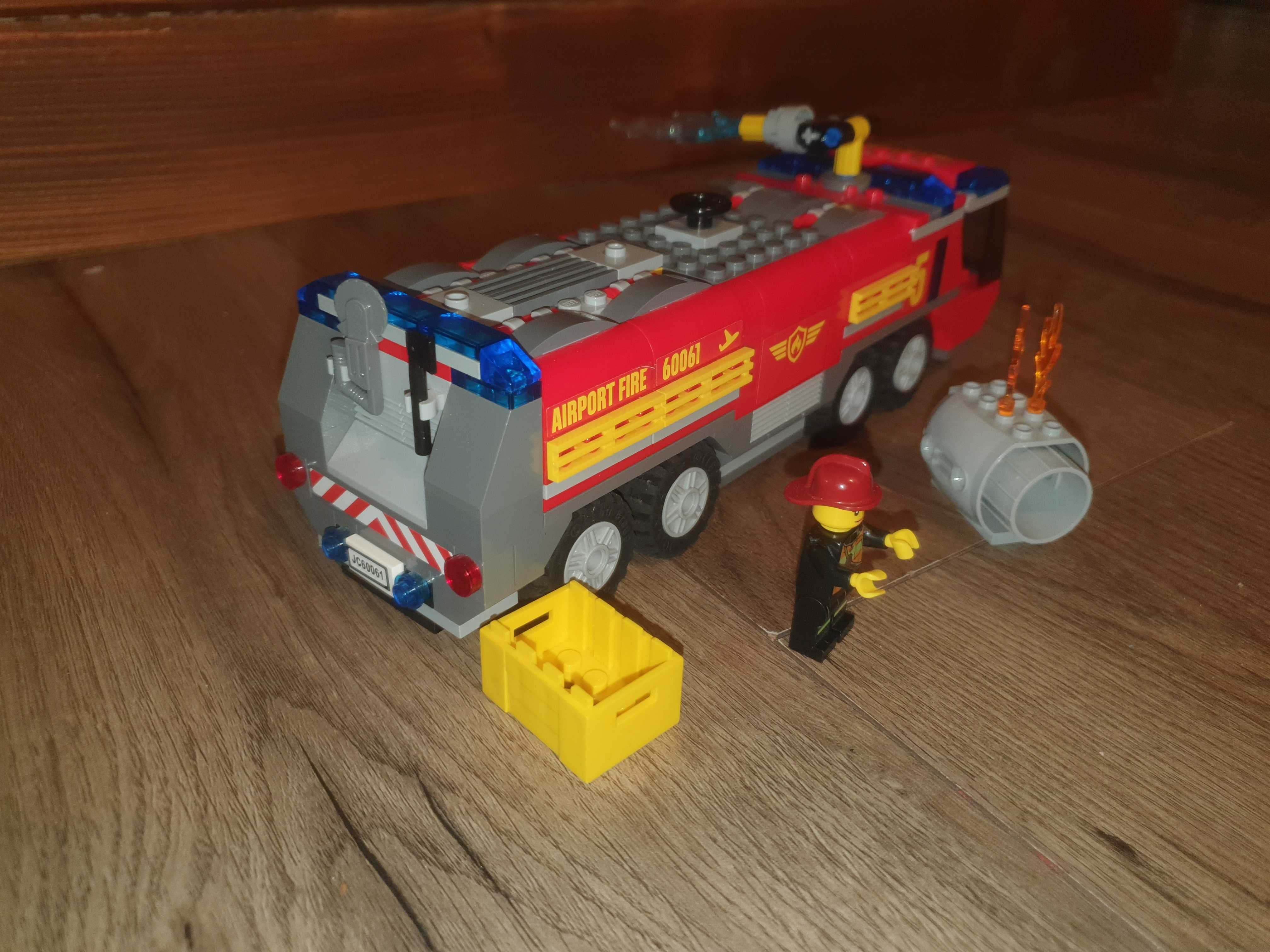 Lego 60061 lotniskowy wóz strażacki straż pożarna