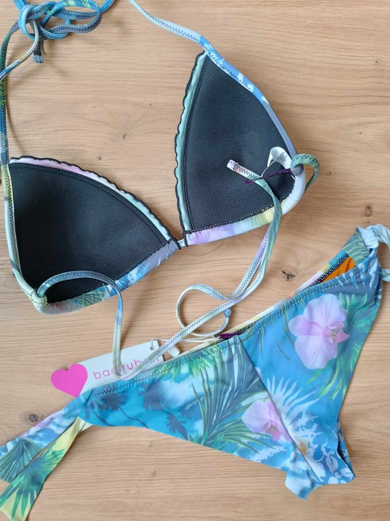 Kostium kąpielowy dwuczęściowy bikini rozmiar S/M. Wielokolorowy. Nowe