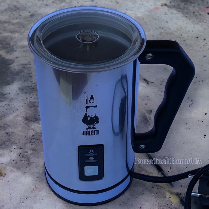 Спінювач молока, капучинатор Bialetti