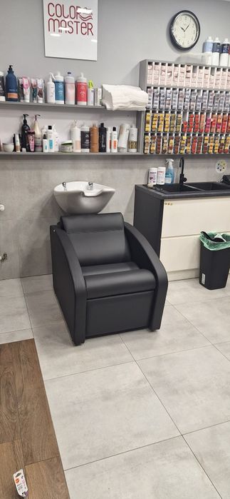 Ayala Myjka fryzjerska