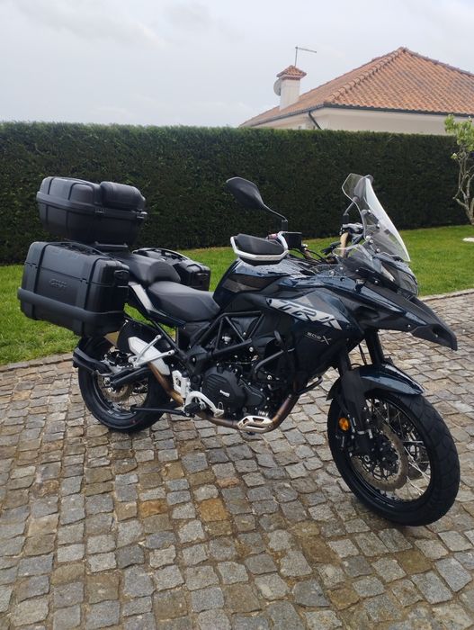 Benelli TRK 502X 2021 + Kit Malas GIVI
