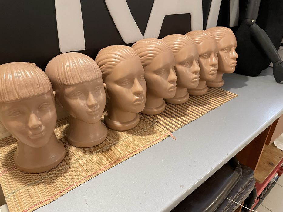 Манікен бюст в асортименті