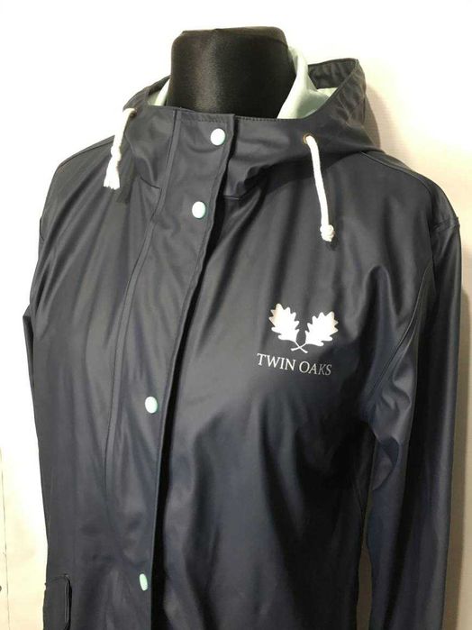 723. Płaszczyk przeciwdeszczowy jeździecki, firmy Twin Oaks, roz: XL