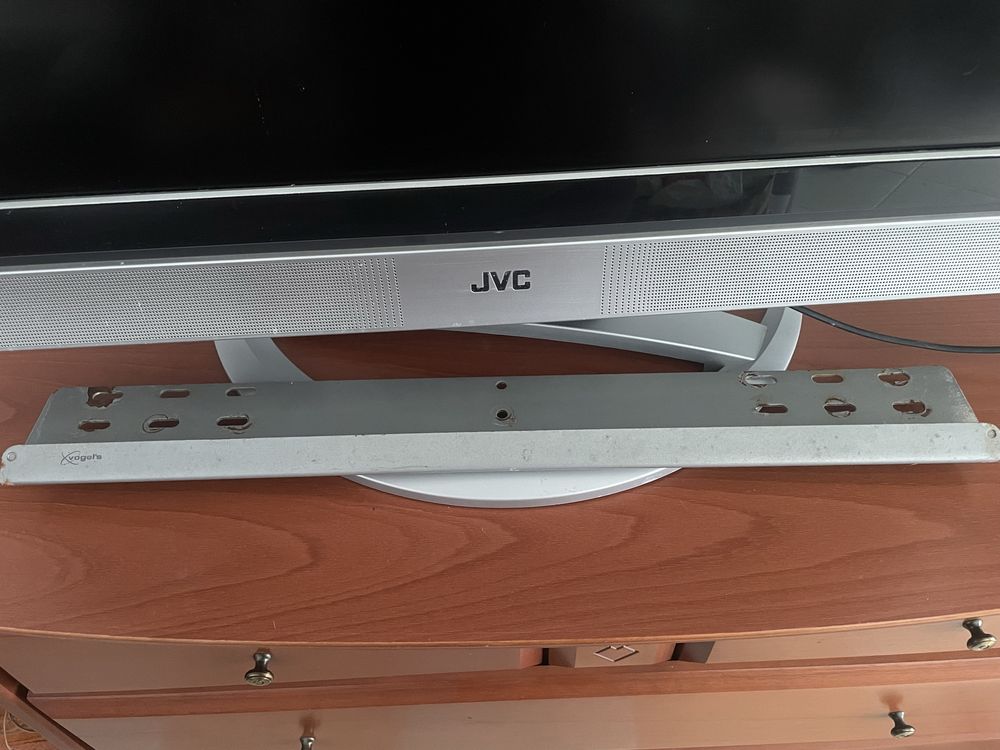 TV hdmi JVC usada