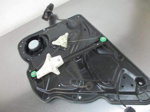 Elevador vidros trás esquerdo VOLKSWAGEN Passat (3C2)