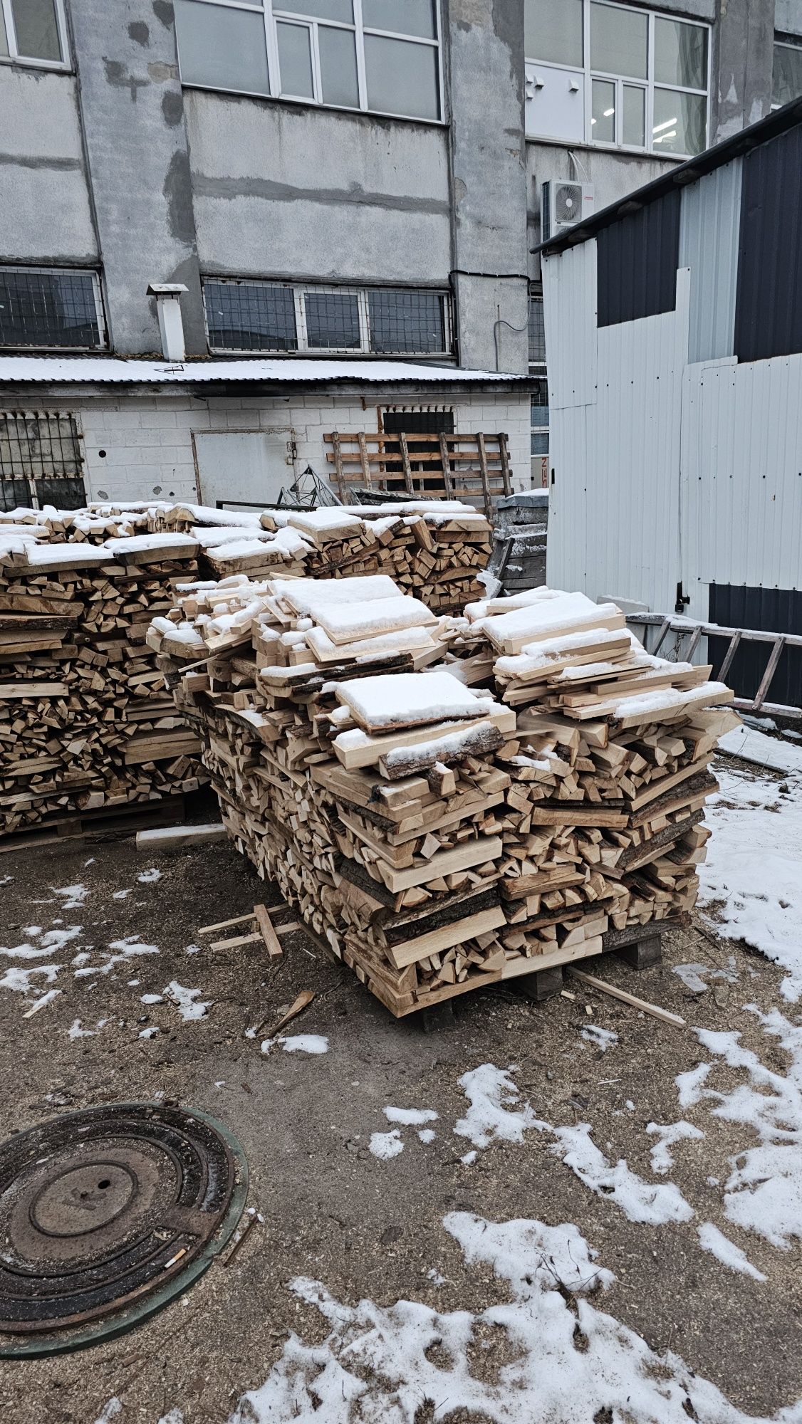 Продам сухі дрова дуб.