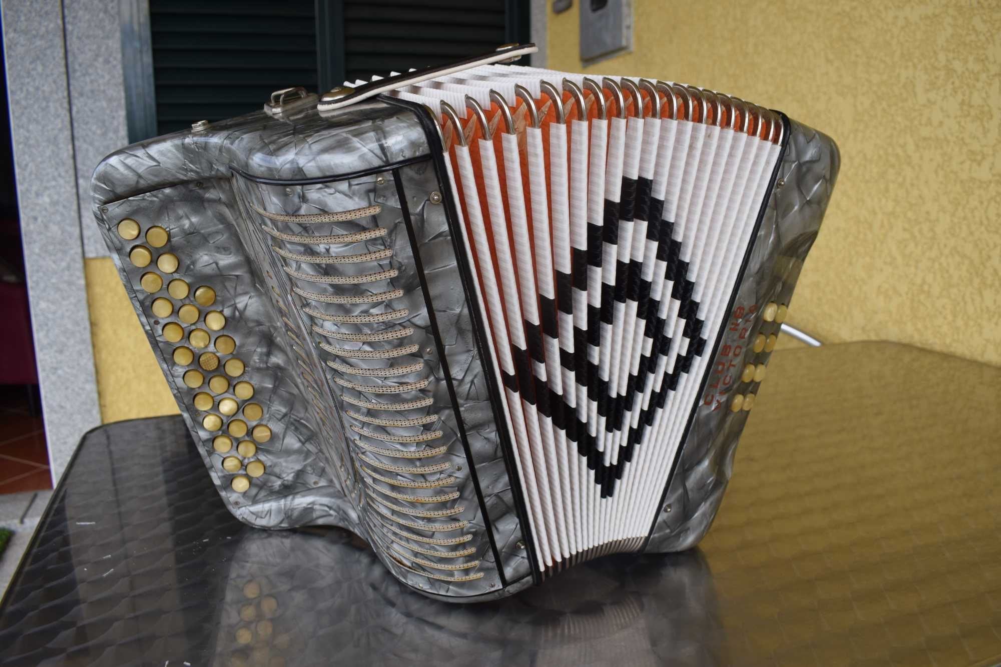 Concertina Hohner Club IIB Victoria Sol Do Fa