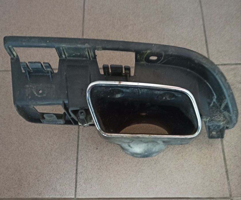 Наконечник глушника правий рестайл Mercedes glk x204
