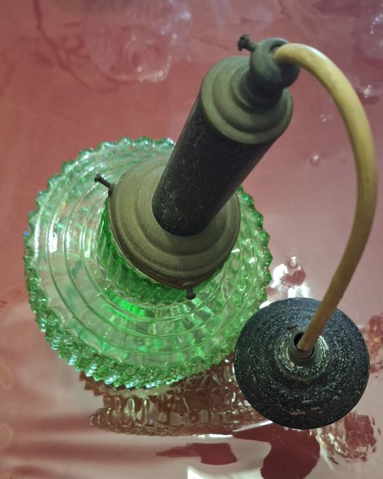 Candeeiro de teto verde