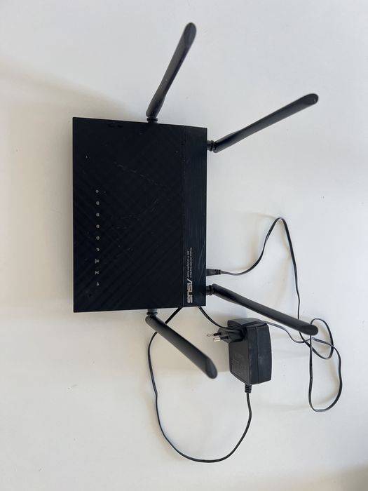 ASUS router AC1200 Dual Band 802.11 ac Gigabit