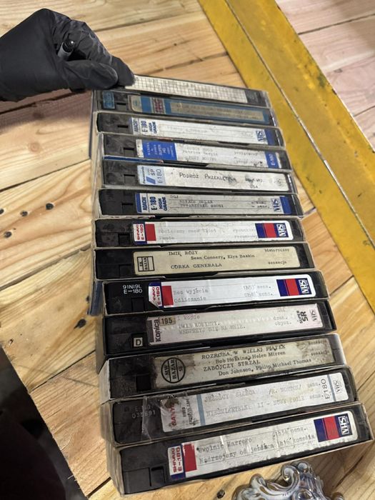 Kasety VHS 13 sztuk