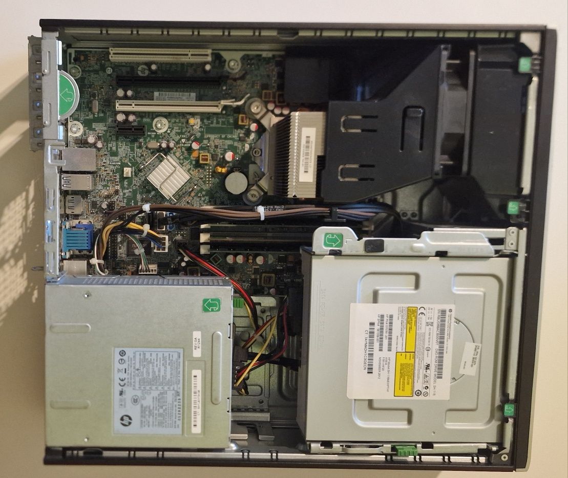 Zestaw z monitorem HP Compaq Elite 8300 z SSD 256GB, 16GB RAM +Monitor
