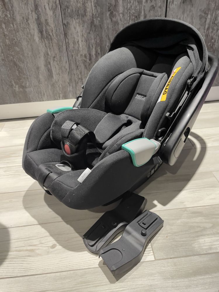 Дитяче Автокрісло RECARO Avan