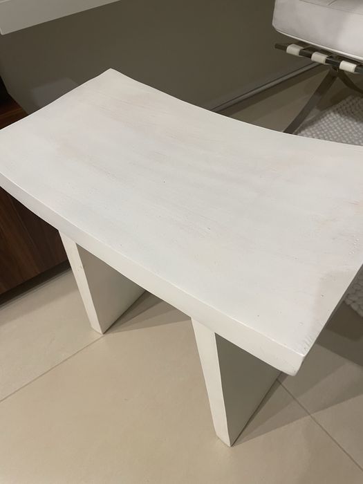 Stołek Boconcept Szogun drewno lite