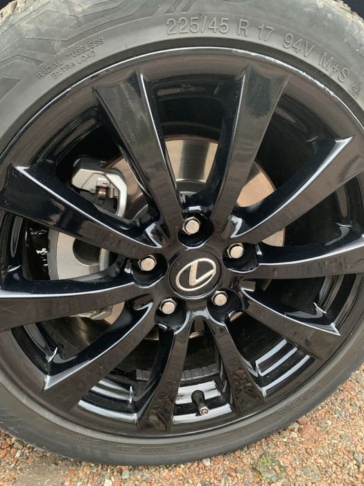 Продам Lexus IS