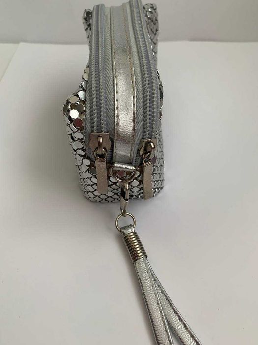 Маленькая нарядная сумочка, косметичка