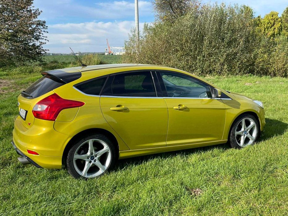 Ford Focus mk3. 1,6 benzyna 2011